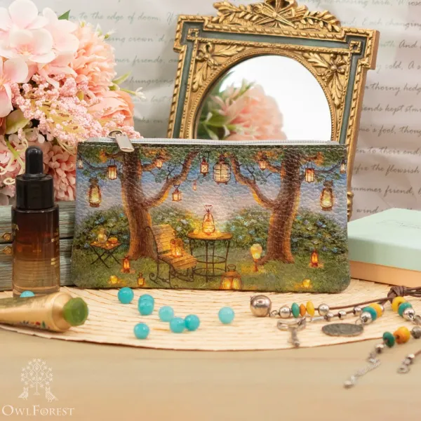 Косметичка кожаная «Фонарики»