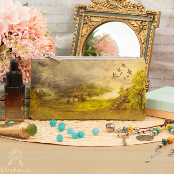 Косметичка кожаная «Романтический пейзаж»